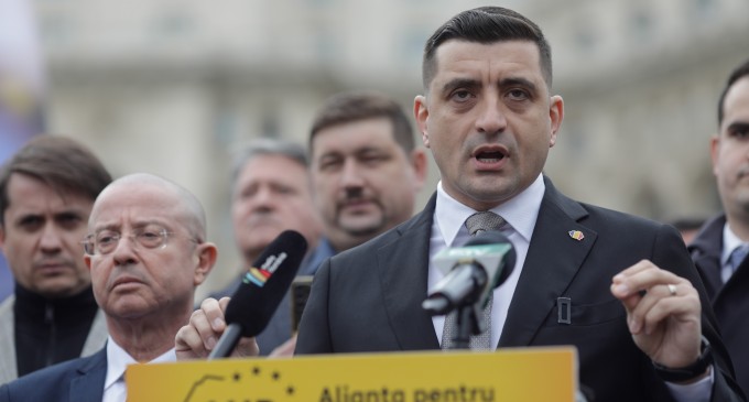 George Simion, în campanie electorală la Satu Mare: „Duşmanul nostru politic în acest judeţ e o creatură hidoasă și șovină, numită UDMR”