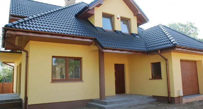 Găsește Rapid Meșterul pentru Acoperișul Tău!