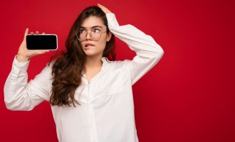 Ce defectiuni din fabrica trebuie sa eviti in 2024 la telefoane