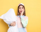 5 lucruri care să-ți dea de gândit când îți alegi perna de dormit