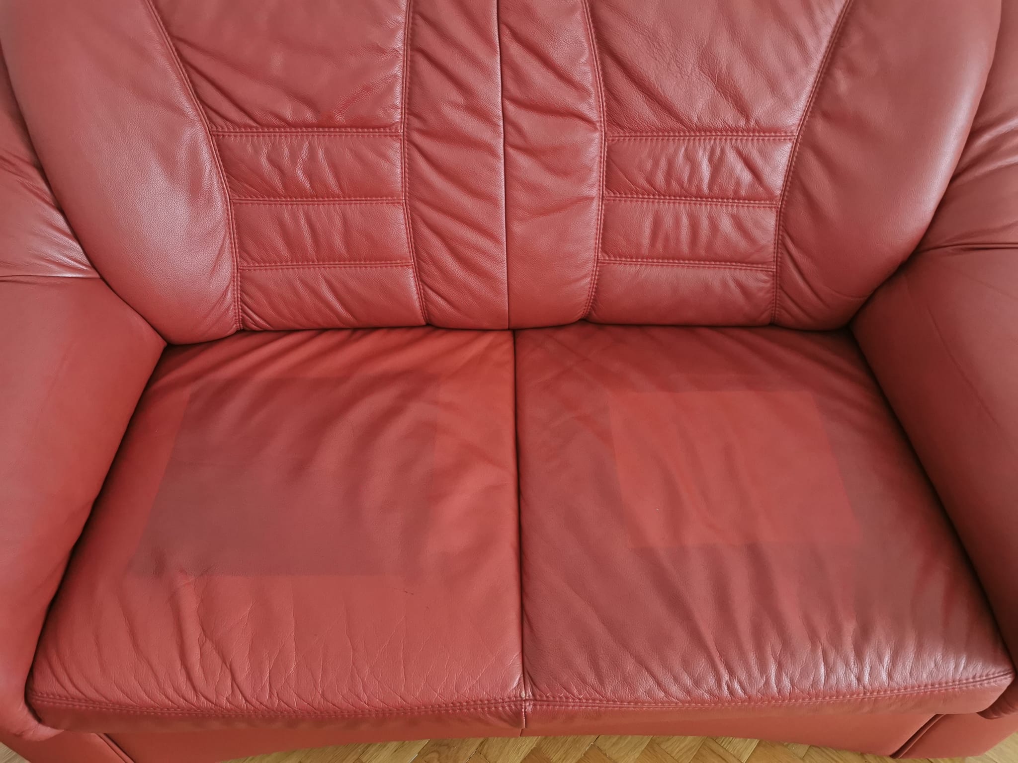 curatare canapea piele oradea,spalare canapea piele oradea,curatat canapea piele oradea,spalat canapea piele oradea, spalatorie auto oradea cu aburi , clean spot