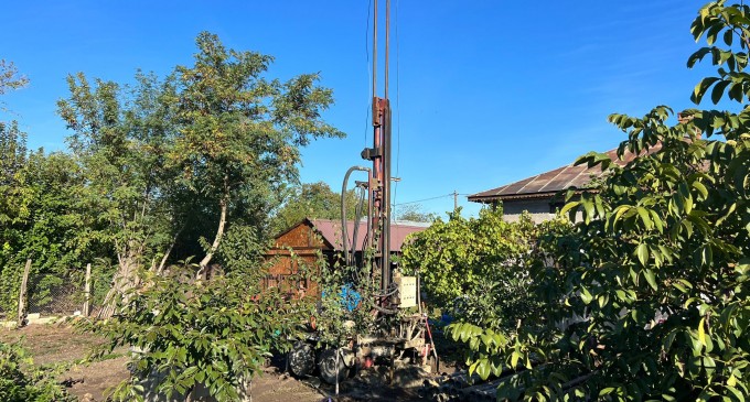 Foraje de Apă și Foraje pentru Pompa de Căldură: Soluții Profesionale de la Puturi Apa Profesionale