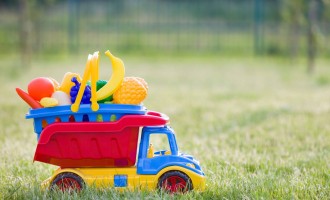 Ghid complet: Cum să alegi jucării de exterior pentru copii?