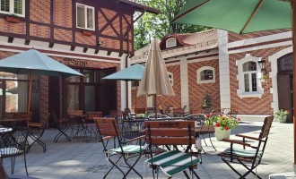 Cu ce impresionează Hotel Bastion din Sinaia?