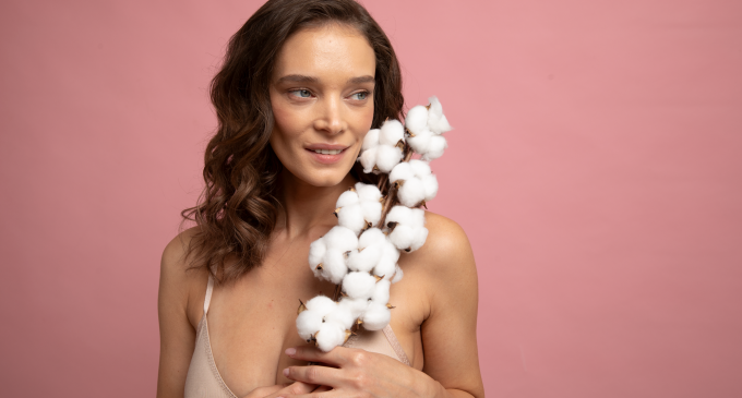 Protejează-ți sănătatea și planeta cu produse menstruale organice