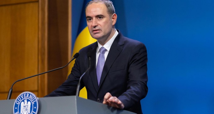 Ministrul Finanțelor, Alexandru Nazare, răspunde acuzațiilor: „Nu sunt șantajabil și nu am nimic de ascuns!”