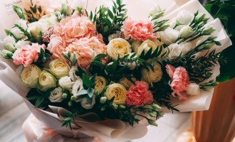 Ghid practic: cum alegi florile potrivite pentru fiecare ocazie