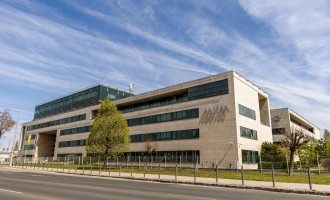 Thrillerul MVM în România. Este compania maghiară care vrea să cumpere E.ON Furnizare un „Cal Troian al Rusiei”? Mituri politizate vs. realitate