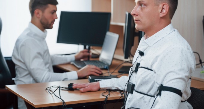 Poligraful și vârsta – Variațiile răspunsurilor la diferite grupe de vârstă