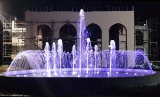 Fântânile arteziene decorative – soluții SAGA pentru gospodării, afaceri și comunități din România, cu acoperire națională