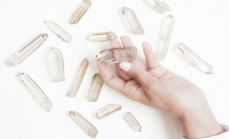 De ce creierul reacționează diferit la forme geometrice precum cristalele – Ce spune neuroestetica despre acest fenomen?