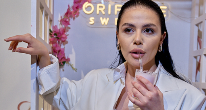 Cum transformi continutul de beauty in venit: modelul din spatele competitiei Face of Oriflame