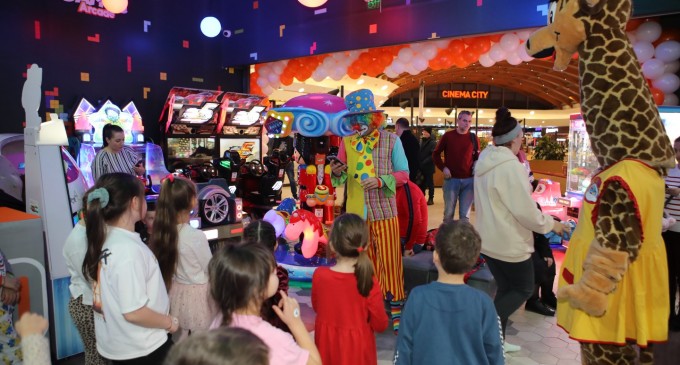 Unde organizezi petreceri pentru copii în Timișoara? Simplu, la Energy Kids Shopping City!