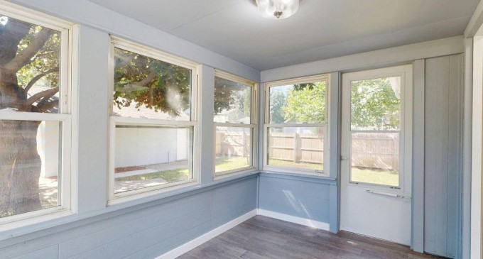 De ce aleg tot mai mulți proprietari tâmplăria din lemn pentru renovări?