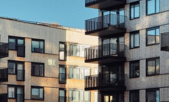 Evaluarea zonei: Ce facilități nu trebuie să lipsească de lângă casa ta