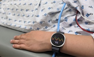 Samsung anunță o premieră mondială: o inovație care permite anticiparea episoadelor de leșin cu ajutorul Galaxy Watch