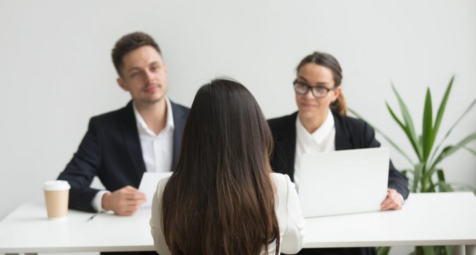 Cum ajută testul poligraf la consolidarea încrederii