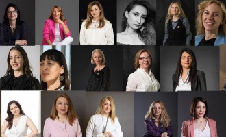 Antreprenoare.ro a lansat campania națională „Aleg să fiu vizibilă”: 30 de femei antreprenor din Cluj-Napoca, Timișoara și București care au ales să fie văzute