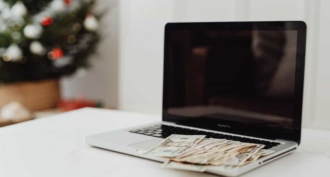 Credit de nevoi personale online: tot ce trebuie să știi înainte să aplici