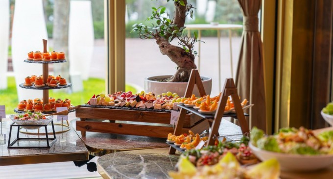 TUYA redefinește experiențele gastronomice premium prin lansarea conceptului Home & Office Fine Dining