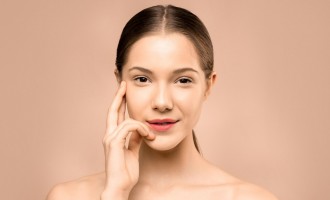 Scopuri estetice și terapeutice ale toxinei botulinice: dincolo de riduri și rejuvenare facială
