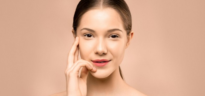 Scopuri estetice și terapeutice ale toxinei botulinice: dincolo de riduri și rejuvenare facială