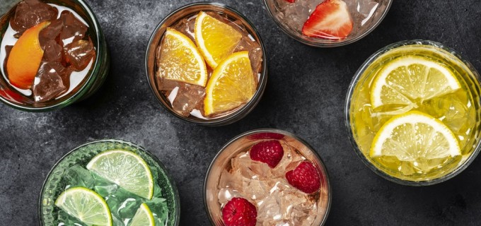 15 idei de cocktailuri de vară cu alcool