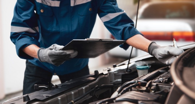 7 lucruri pe care trebuie să le știi înainte să alegi un service auto pentru Dacia în București