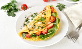 Ce alimente trebuie să consumi dimineața: 20 de idei de mic dejun proteic pentru energie și echilibru