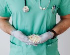 De la simptome la tratament: pașii unui consult proctologic complet