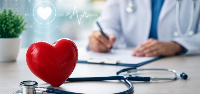 Cu aproape 60% din decesele din România cauzate de bolile cardiovasculare, rapiditatea diagnosticului în urgențe devine o prioritate națională