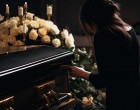 Cum alegi modelul potrivit de sicriu pentru ceremonia funerara