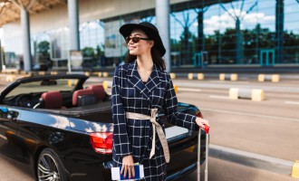 Care sunt avantajele preluării unei mașini închiriate direct din aeroport?