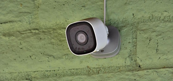 Top sisteme de protecție pentru locuință recomandate de Spy Shop: când merită să alegi fiecare variantă