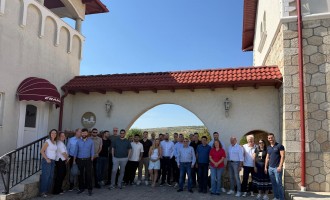 Consultanții și proiectanții de soluții pentru dezvoltarea infrastructurilor urbane și de transport  reuniți într-un workshop de două zile