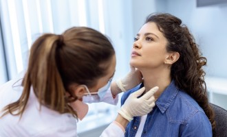 Problemele tiroidei: 7 semne pe care nu trebuie să le ignori