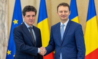 Nicușor Dan a ales experiența europeană. Siegfried Mureșan, nominalizat premier într-un moment dificil pentru România