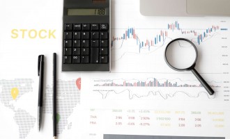 Refinanțarea poate reduce presiunea lunară, dar nu trebuie judecată doar după rată