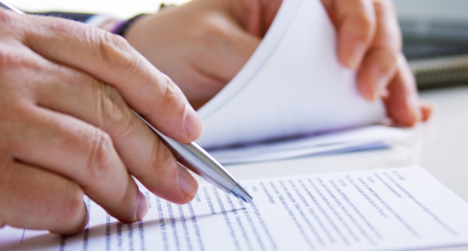 Leasing financiar sau credit bancar: ce variantă este mai avantajoasă pentru o companie?
