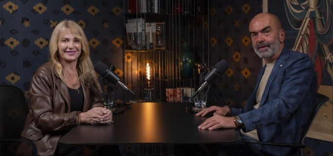 Nadia Comăneci, la podcastul „Pe Drept Cuvânt”: „Tabela nu putea afișa nota 10. Toată lumea credea că e imposibil.”
