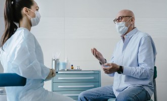 Mai multe simptome, o singură consultație – cum îl ajuți pe medic să înțeleagă ce se întâmplă