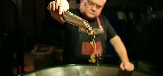 Cum alegi boabele de cafea potrivite pentru aparatul tău de acasă