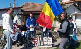 ÎMBUCURĂTOR! O mișcare de protest împotriva centrului pentru refugiați din Vama Veche a mobilizat societatea civilă !