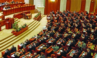 Moţiunea simplă iniţiată de PSD împotriva ministrului Justiţiei Raluca Prună – „Şi minciuna poate să ucidă” a fost adoptată de Camera Deputaţilor