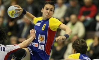 Naționala de handbal feminin merge mai departe în fazele superioare ale Campionatului European!