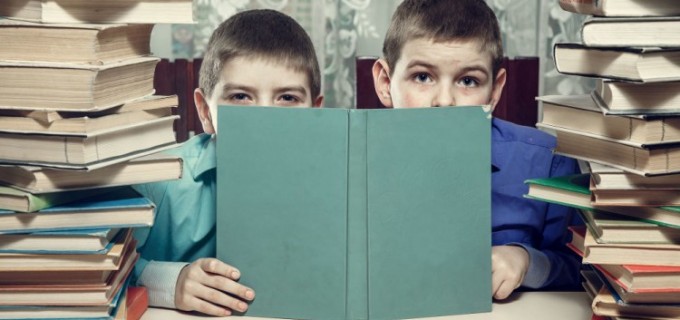 Un nou cod de etică pentru profesorii din învățământul preuniversitar a fost lansat în discuție publică