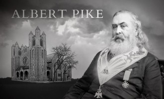 Albert Pike și Cavalerii Ku Klux Klan