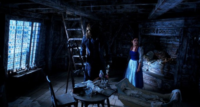 Scurtă prezentare a filmului „Beauty and the Beast”