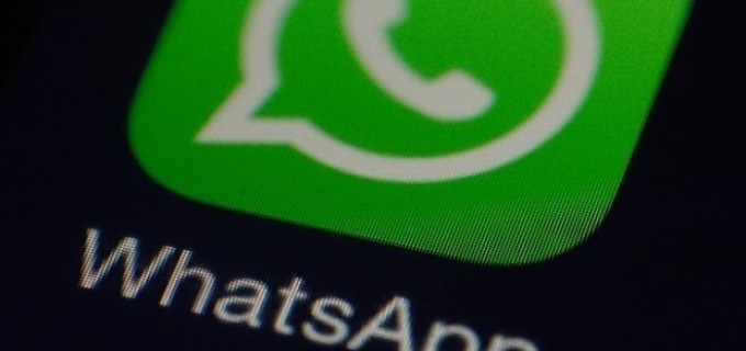 Aplicația WhatsApp va fi disponibilă și contra-cost