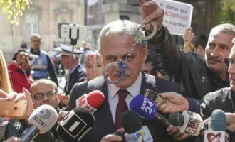 30 şi ceva de milioane de euro pe zi